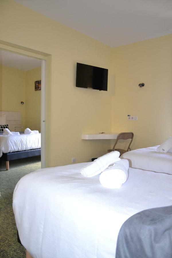 Hotel La Couronne Marmande Exterior photo