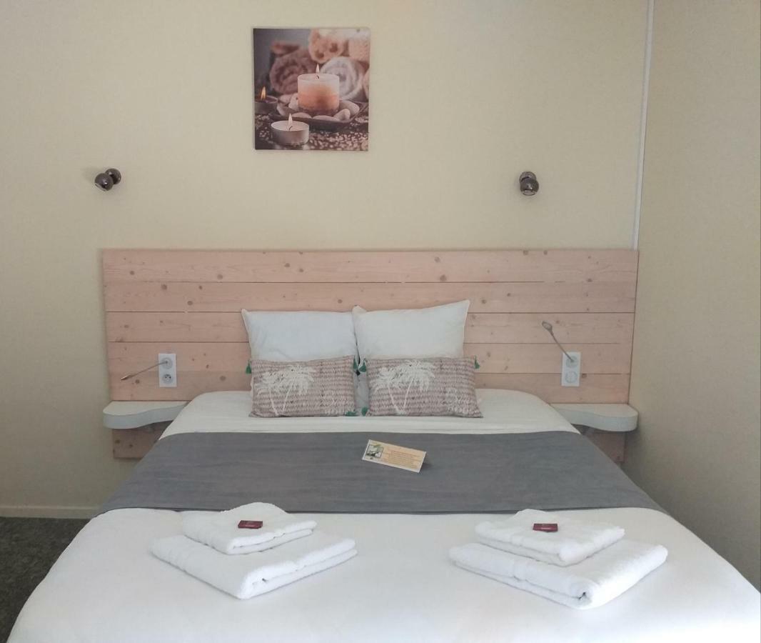Hotel La Couronne Marmande Exterior photo